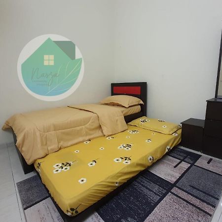 Swimming Pool With 5 Bedroom House Full Ac Near Stadium Hang Jebat Malacca Exterior photo